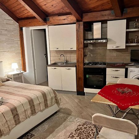 ***** La Casa Di Gio Apartment Калтанисета Екстериор снимка