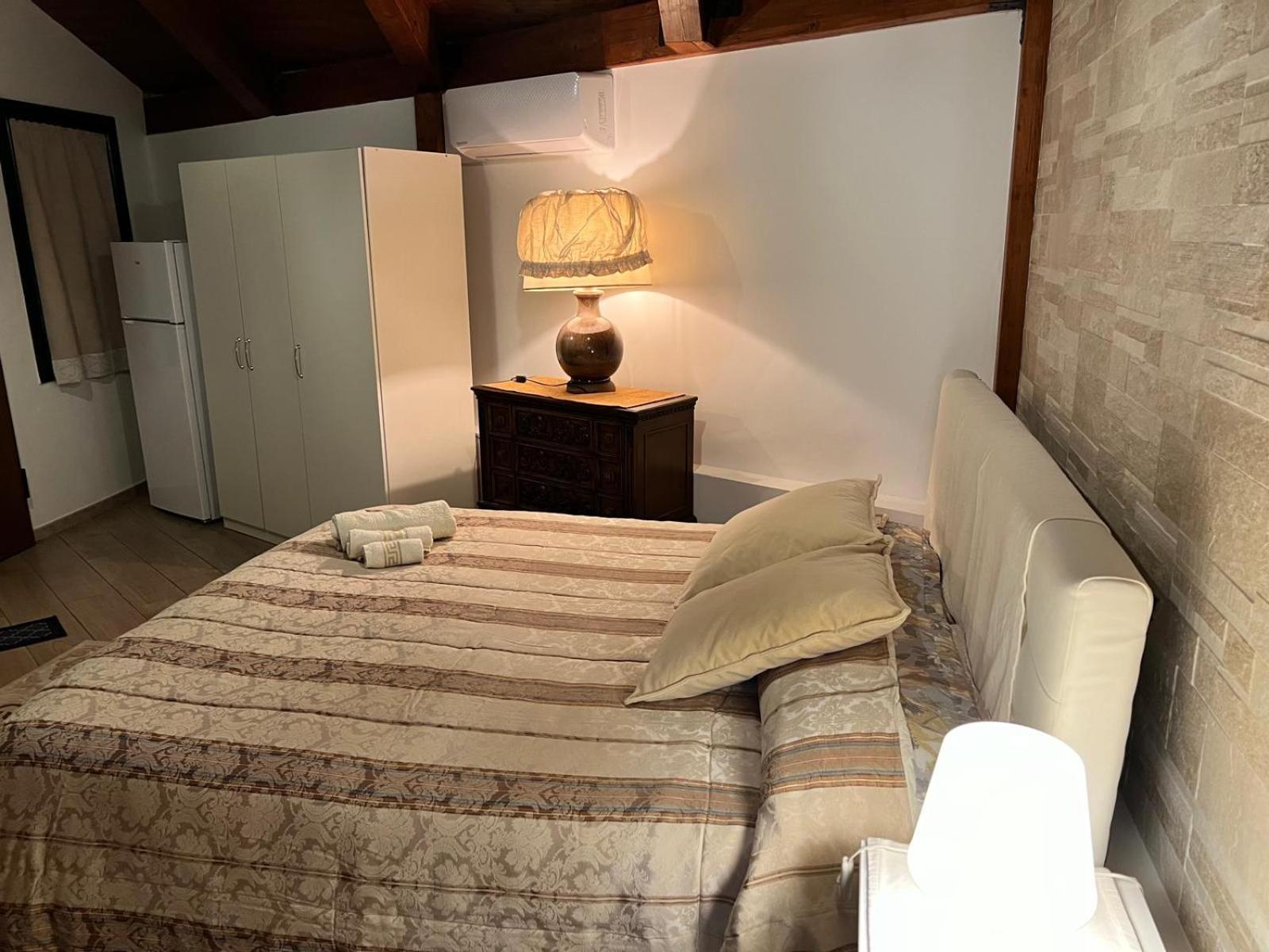 ***** La Casa Di Gio Apartment Калтанисета Екстериор снимка